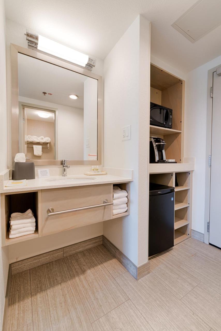 Holiday Inn Knoxville N - Merchant Drive By Ihg Extérieur photo
